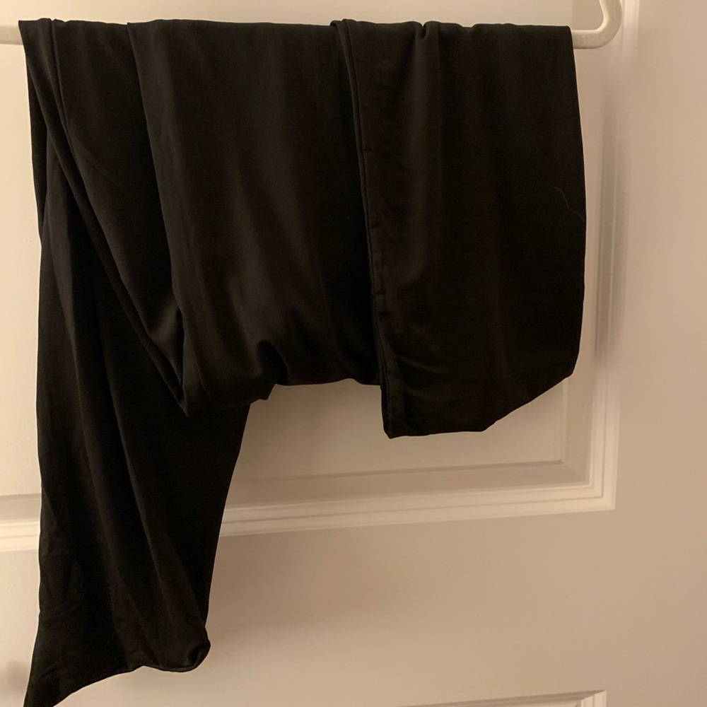 Princess Polly midnight convertible wrap top in black - Picture 6 of 6